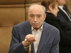 Валентин Гафт оказался в инвалидном кресле